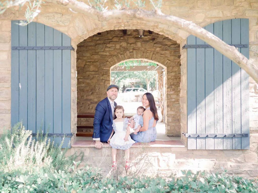 Family of four photoshoot at park